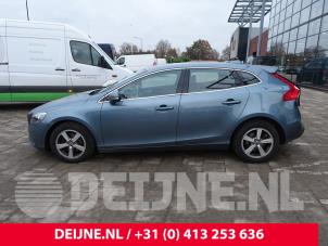 Volvo V40 Seitenschürze links O239816 foto 2