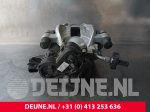 Volvo V60 Remklauw (Tang) links-achter O239877 foto 3