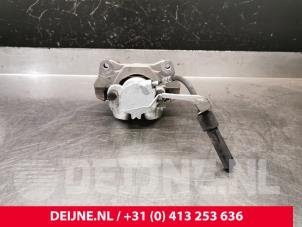 Volvo V60 Front brake calliper, left O239878 photo 3