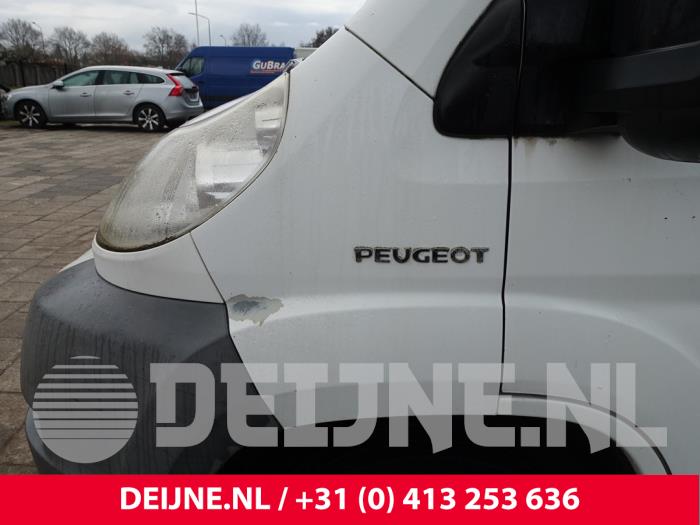 Peugeot Boxer Scherm links-voor O239946