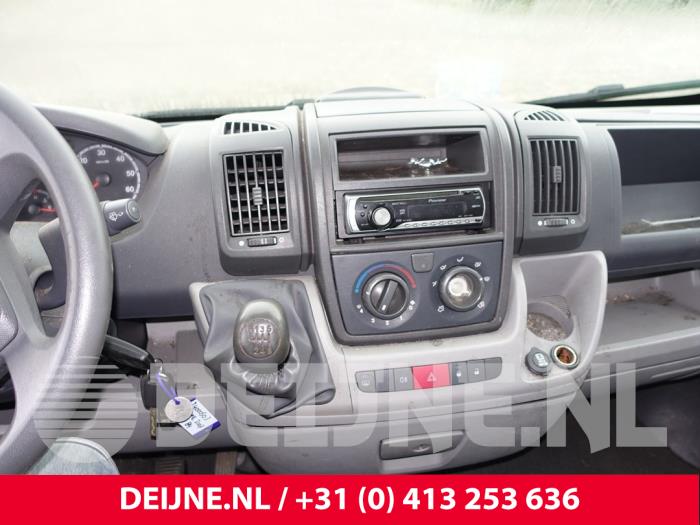 Peugeot Boxer Paniekverlichtings Schakelaar O239937
