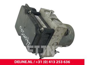 Renault Master ABS Pumpe O240000 foto 2