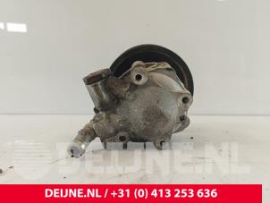 Renault Master Power steering pump O240047 photo 2
