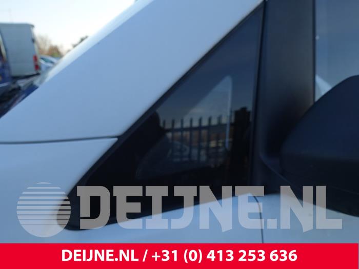 Mercedes Vito Dreieckfenster links vorne O240108