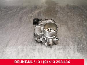 Volvo V70 Gasklephuis O240078 foto 2