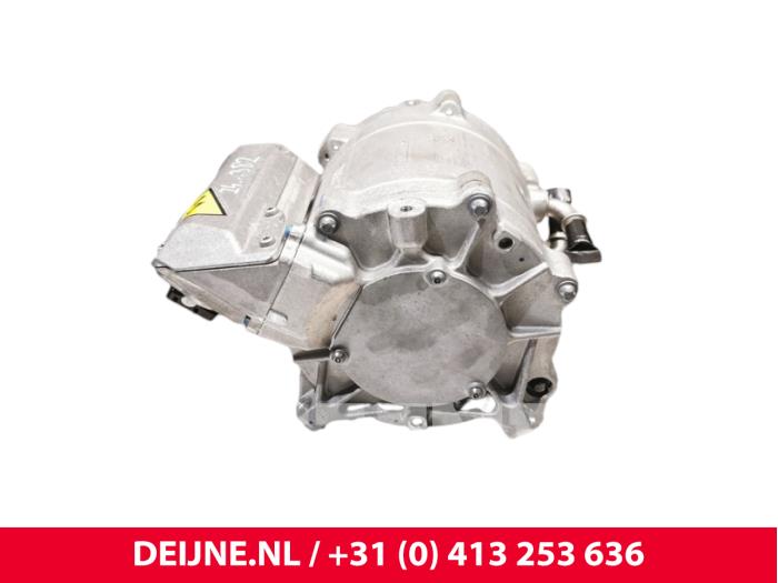 Lynk & Co 01 Hybridantriebseinheit O240270