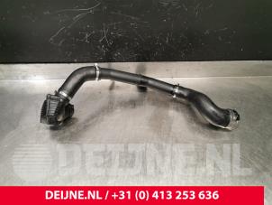 Lynk & Co 01 Intercooler Rohr O240272 foto 3