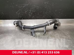 Gebruikte Intercooler Buis Lynk &amp; Co 01 1.5 PHEV Prijs € 48,40 Inclusief btw aangeboden door van Deijne Onderdelen Uden B.V.