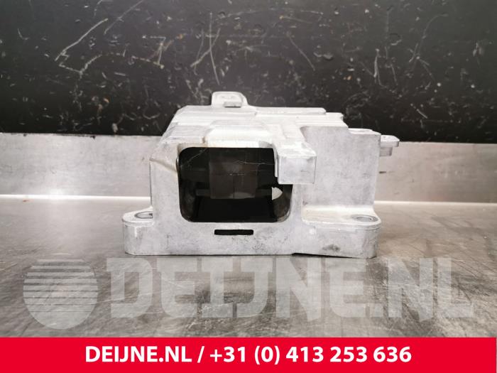 Lynk & Co 01 Motorlager O240287