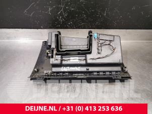 Mercedes Vito Handschuhfach O240325 foto 3