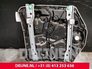 Mercedes Vito Ruitmechaniek 2Deurs rechts-voor O240327 foto 2