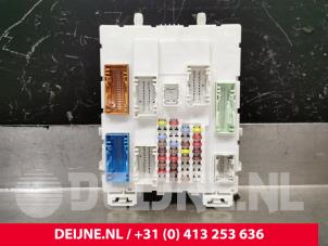 Gebruikte Central electronic module Volvo V40 Cross Country (MZ) 2.0 D2 16V Prijs € 100,00 Margeregeling aangeboden door van Deijne Onderdelen Uden B.V.