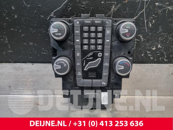 Volvo V40 Kachel Bedieningspaneel O240370