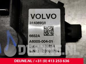 Volvo V40 Heater resistor O240408 photo 3