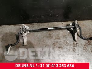 Porsche Taycan Stabilisator vorne O240412 foto 2