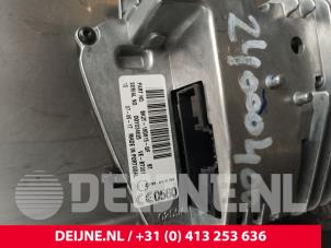 Ford Transit Custom Display Multi Media regelunit O240501 foto 3