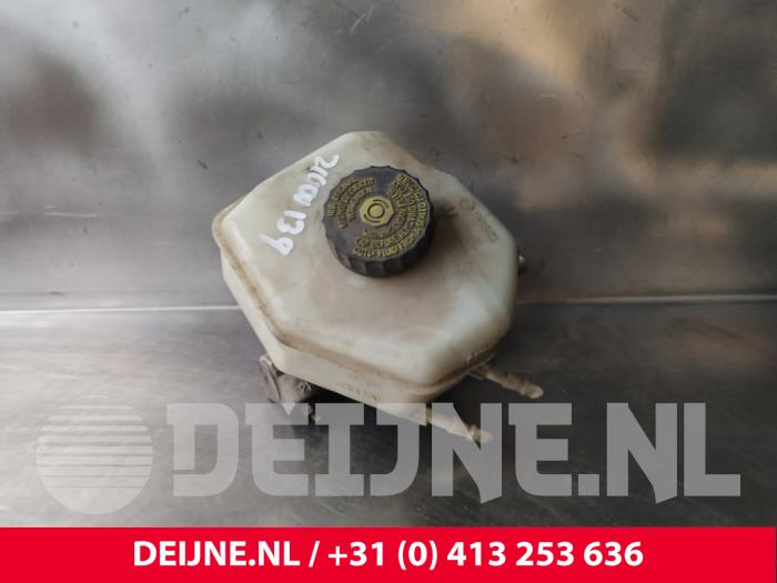 Mercedes Sprinter Hoofdremcilinder O240512