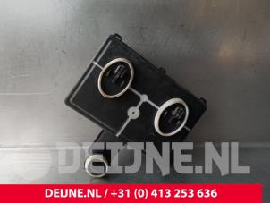Volkswagen Caddy Central door locking module O240523 photo 2