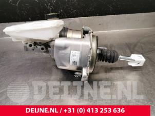 Gebruikte Hoofdremcilinder Porsche Taycan Cross Turismo (Y1B) 4S Performance Battery Plus Prijs € 665,50 Inclusief btw aangeboden door van Deijne Onderdelen Uden B.V.