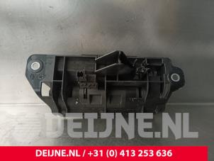 Volkswagen Caddy Schiebetürgriff links O240551 foto 2