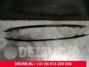 Porsche Taycan Dakrail set O240557 foto 2