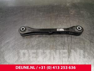 Lynk & Co 01 Rear wishbone, right O240561 photo 2