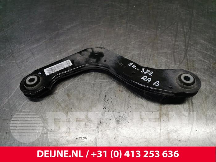 Lynk & Co 01 Rear upper wishbone, right O240562