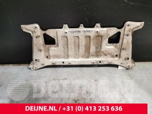 Porsche Taycan Schutzblech Boden O240614 foto 2