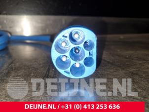Porsche Taycan Oplaadkabel elektrische auto O240684 foto 2