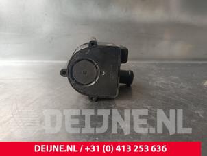 Volvo V60 Water pump O240694 photo 3