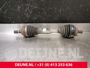 Gebruikte Cardanas links-voor (VWA) Volvo XC90 I 2.4 D5 20V Prijs € 100,00 Margeregeling aangeboden door van Deijne Onderdelen Uden B.V.