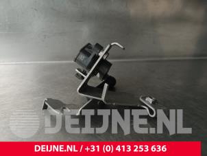 Volvo V60 Xenon hoogteregelaar O240772 foto 3