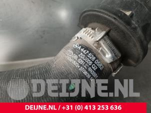 Mercedes Vito Intercooler Schlauch O240780 foto 3
