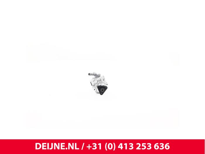 Nieuwe Pomp Servo Volkswagen Transporter Prijs € 181,50 Inclusief btw aangeboden door van Deijne Onderdelen Uden B.V.
