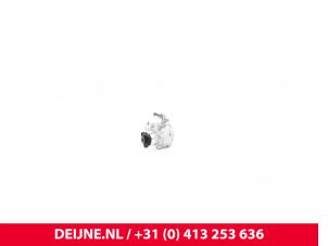 Volkswagen Transporter Power steering pump O9990002421 foto 2