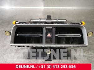 Porsche Taycan Luftgitter Armaturenbrett O240828 foto 3
