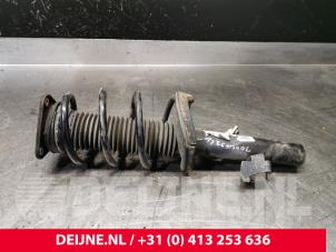 Volvo V40 Stoßdämpferstrebe links vorne O240924 photo 2