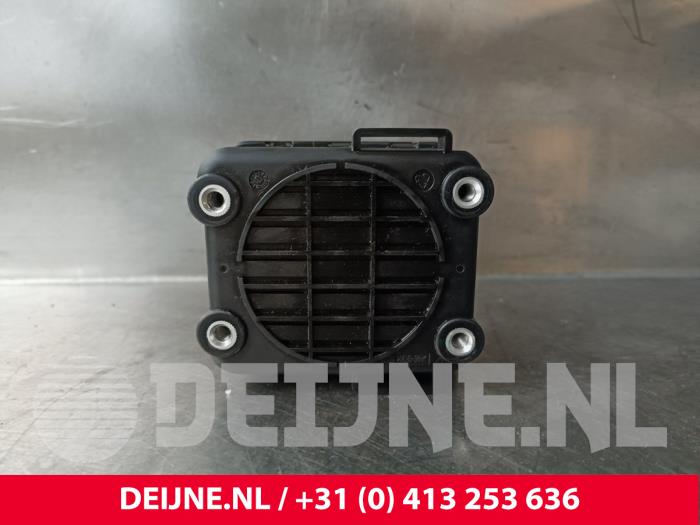 Volvo C40 Alarm Sirene O240934