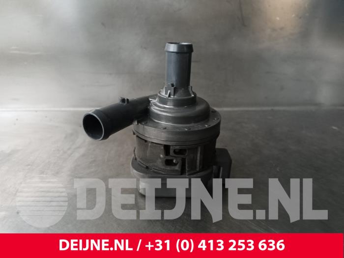 Volvo V60 Extra waterpomp O240985