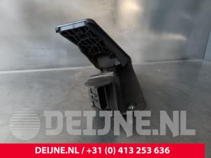 Porsche Taycan Gaspedaal O240988 foto 3