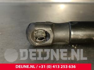 Volvo C30 Gasdemper Motorkap links O241078 foto 3