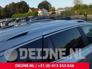 MG MG5 Electric Dakrail set O241125 foto 2