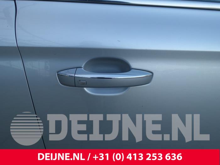 MG MG5 Electric Front door handle 4-door, right O241129
