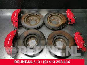 Porsche Taycan Remmenset compleet voor+achter O241152 foto 2