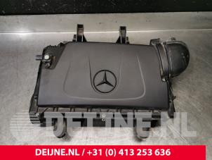 Gebruikte Luchtfilterhuis Mercedes Vito (447.6) 1.6 109 CDI 16V Prijs € 54,45 Inclusief btw aangeboden door van Deijne Onderdelen Uden B.V.