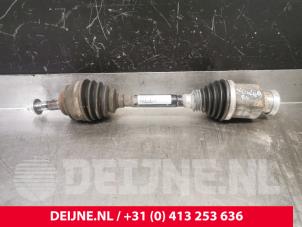 Gebruikte Aandrijfas rechts-voor MG MG5 Electric Prijs € 121,00 Inclusief btw aangeboden door van Deijne Onderdelen Uden B.V.