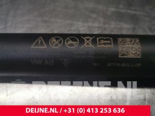 Porsche Taycan Gasdämpfer links hinten O241274 foto 3