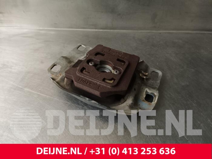 Ford Transit Connect Motorlager O241296