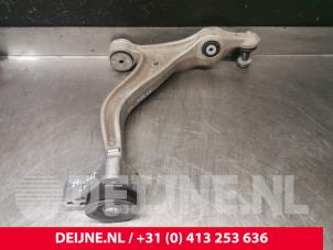 Porsche Taycan Draagarm onder links-voor O241287 foto 3