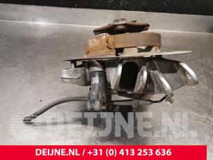 Porsche Taycan Knuckle, rear right O241317 photo 3